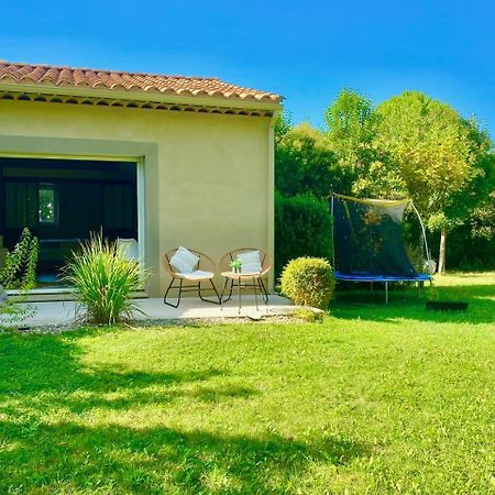 Appartement Neuf Et Au Calme Proche Avignon Althen-des-Paluds Eksteriør bilde
